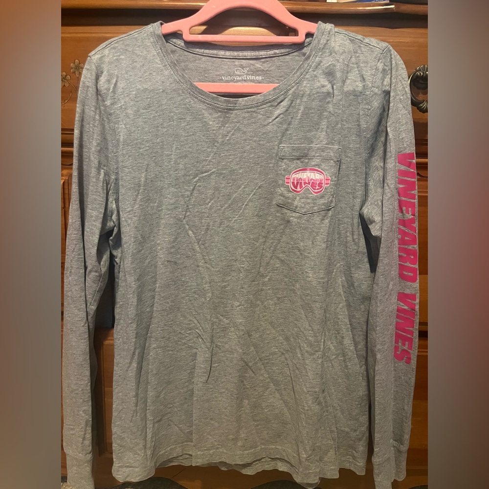 Vineyard Vines Long Sleeve t shirts